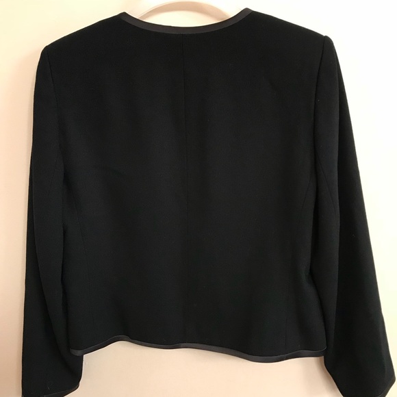 Asian inspired suit jacket - Picture 2 of 3